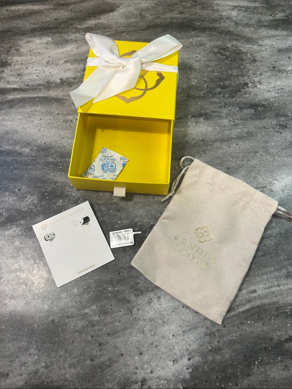 Kendra Scott Bright Yellow Gift Box with Ivory Ribbon and Beige Drawstring Pouch